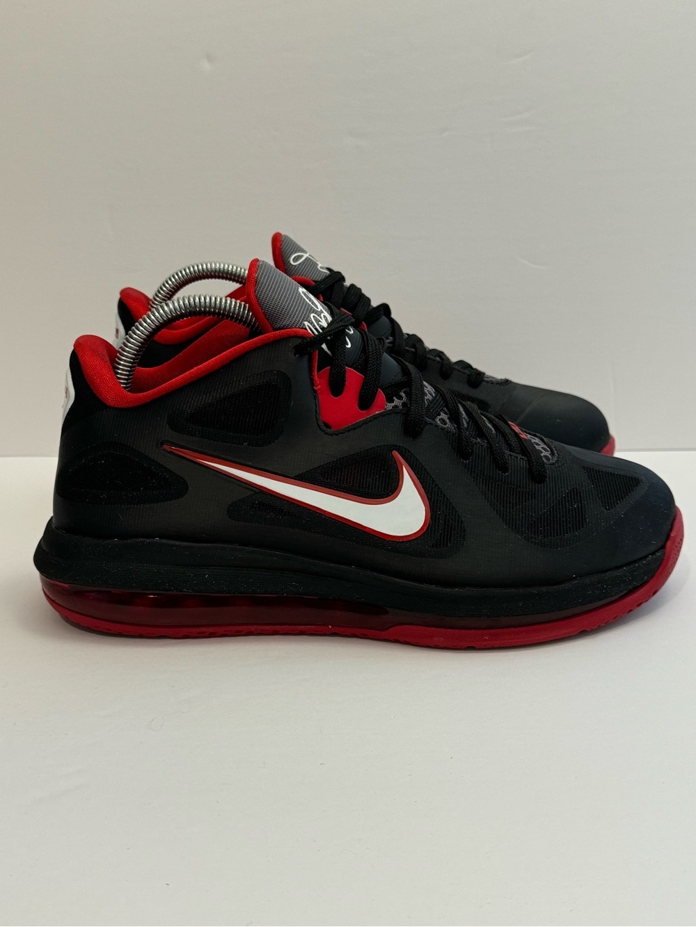 Nike Lebron 9 Low - Bred - 510811-003 Mens Size 8 Basketball Shoes